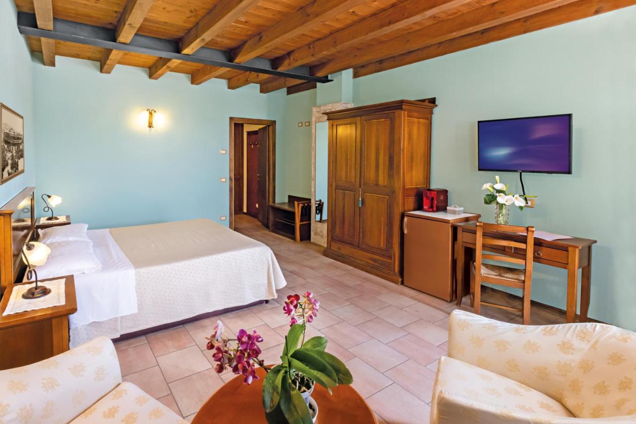 Agriturismo Casa Rosa Verona Luaran gambar