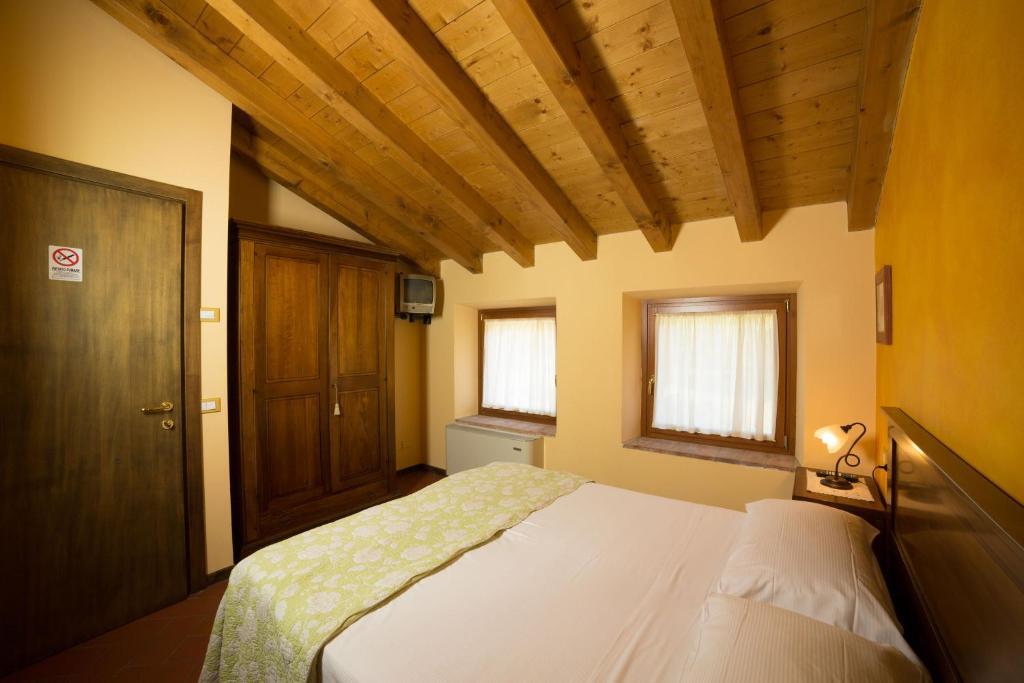 Agriturismo Casa Rosa Verona Luaran gambar
